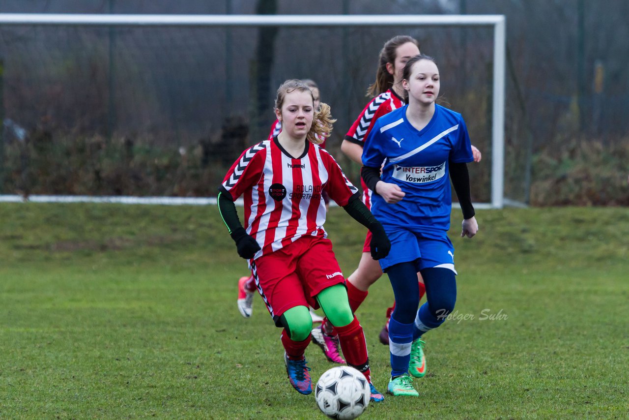 Bild 157 - C-Juniorinnen FSG-BraWie 08 - TuS Tensfeld : Ergebnis: 0:8